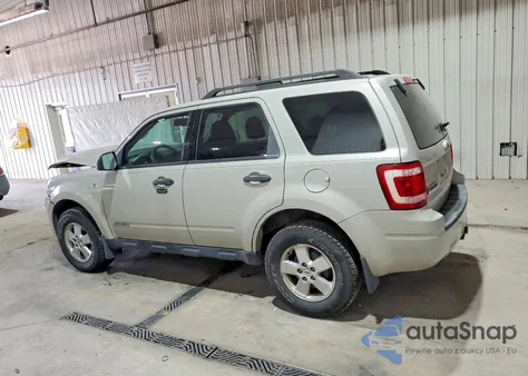 2008 Ford Escape Xlt из США, поврежденный, VIN 1FMCU931X8KE60935